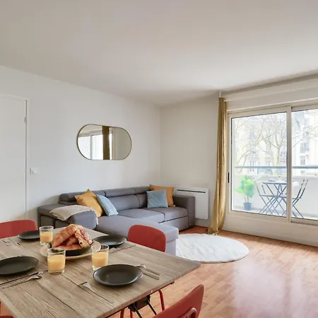 Apartment New & Cozy T2 With Balcony - 18 Montmartre *