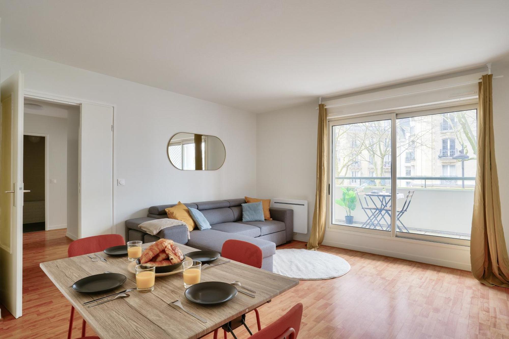 Appartamento New & Cozy T2 With Balcony - 18 Montmartre *